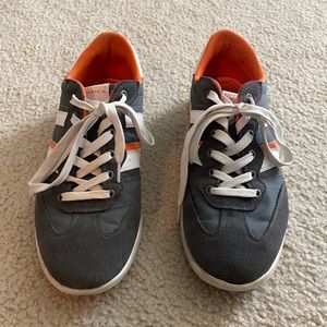 Men's Size 11 Perry Ellis America Casual Sneakers